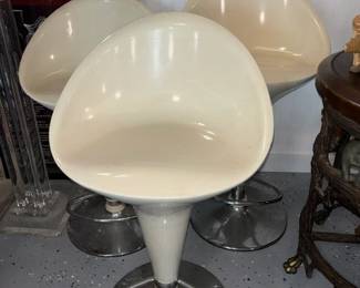 BAR STOOLS