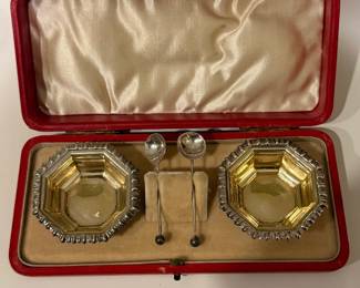 Salt Cellar & Spoons Silver