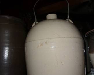 Jug w/Handle