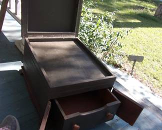 Inside Cabinet w/Drawer