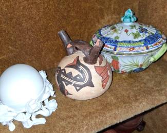 Russian egg porcelain 150. Peru pot 40 Italian majority pair ask