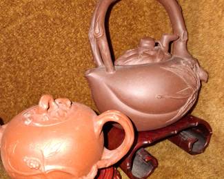 Small purple clay Chinese teapot small 45/ 75
