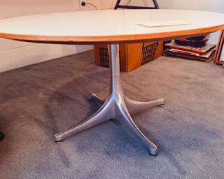 Herman Miller Coffee/Cocktail Table