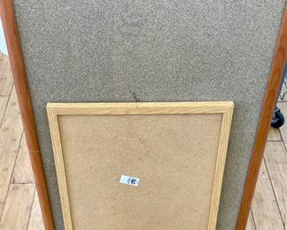 LOT #160  -  LOT/2 CORK BOARDS