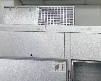 LOT # 112 MASTER-BILT WALK-IN COOLER