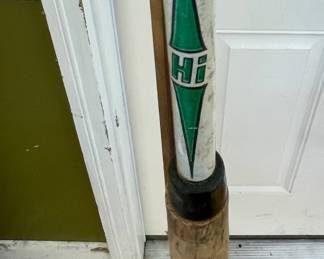 LOT # 081  -  LOT/3 VINTAGE FISHING RODS