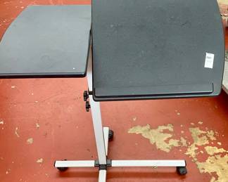 LOT # 021  -  MOBILE LAPTOP STAND - SLANT TOP