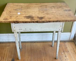 LOT # 121  -  ANTIQUE CHIPPY TABLE