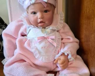 LEE MIDDLETON ORIGINAL DOLL SWEET CHEEKS