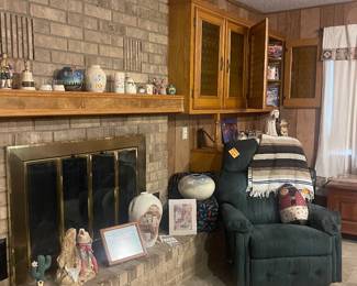 RECLINER, SOUTHWEST DECOR, POTTERY, VASES