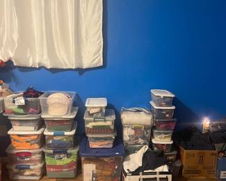 FABRIC IN TOTES