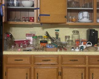 MORE KITCHEN ITEMS
