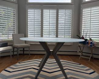 Modern pedestal table 