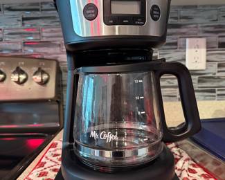 Coffee pot