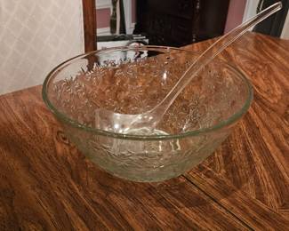Princess House juice bowl and laver