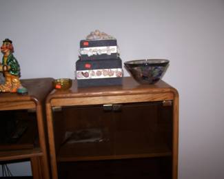 ART GLASS BOWL & SHELL BOXES