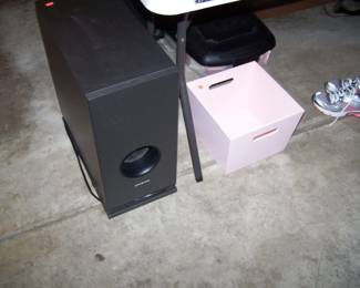 SUB-WOOFER