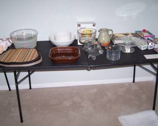 PLACEMATS & KITCHEN ITEMS