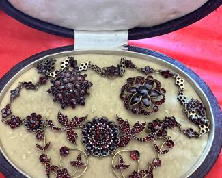Wonderful 1800’s Bohemian Garnet necklace and 3 garnet brooch’s in org leather case 