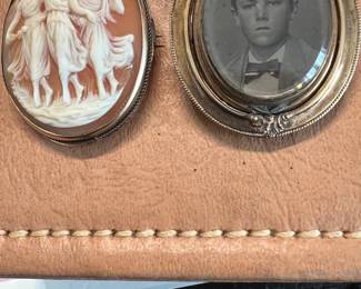 Three muses carved cameo brooch  morning portrait  brooch 
