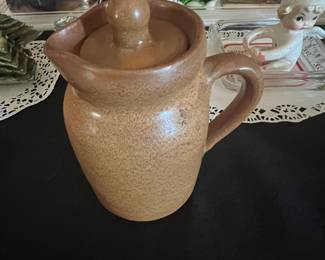4” pottery pitcher w lid  
