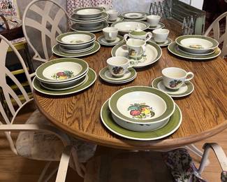 Set poppy trail Metlox dishes fruit basket 