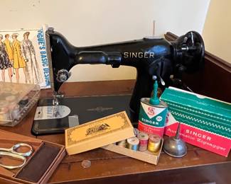 Singer treadle sewing machine 