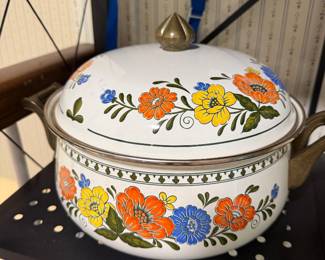 Enamelware lidded casserole with folk floral decoration