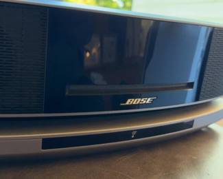 Bose Wave Music System with Multi-CD Changer