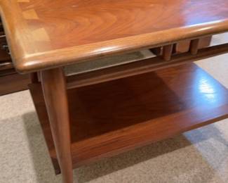 20”H x 2”L x 20”W | Mid-Century Modern Lane Acclaim Two-Tier Side Table