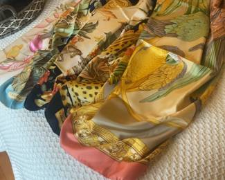 QTY 4 | Sold Indiv | 33’’ x 33’’ | Salvatore Ferragamo Silk Scarf