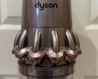 Dyson V11 Cordless Stick Vacuum with 10 attachments