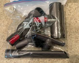 Dyson V11 Cordless Stick Vacuum with 5 attachments and Dyson stand (come with wall mount option)