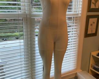 Professional Adjustable Dress Form Mannequin