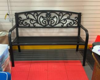H 2’ 8” L 4’ 2” W 1’ 9” Ornate Metal Outdoor Garden Bench with pad