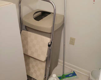 Lot 905: Trash Can, Folding Step Stool, Mop, and Cleaning Supplies