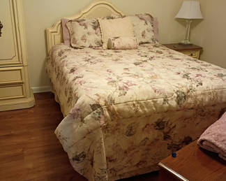 Lot 152: Full Size Bed with Headboard and Floral Bedding