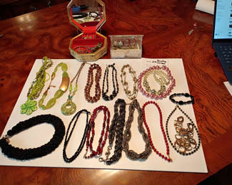 Lot 200: Assorted Costume Jewelry and Jewelry Boxes