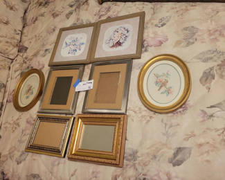 Lot 150: Assorted Framed Floral and Bird Wall Art with Empty Picture Frames