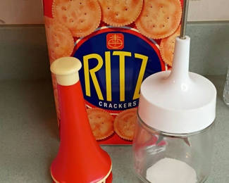 Lot 53: Ritz Crackers Tin and Retro Kitchen Gadgets