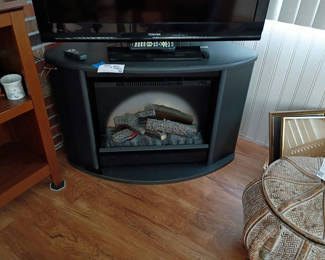 Lot 116: Electric Fireplace