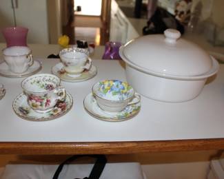 Tea Cups Royal Albert More