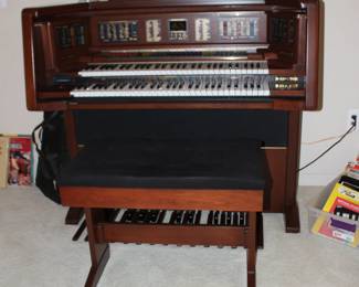 Lowrey Organ