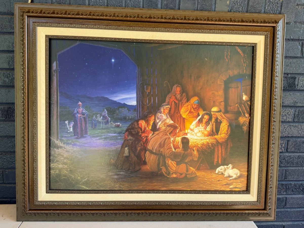 NATIVITY SCENE LIGHT OF THE WORLD FRAMED PRINT