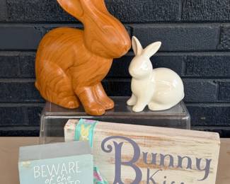 BUNNY RABBIT DECOR