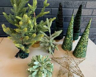 CHRISTMAS DECOR TREES MISTLETOE STAR TREE TOPPER