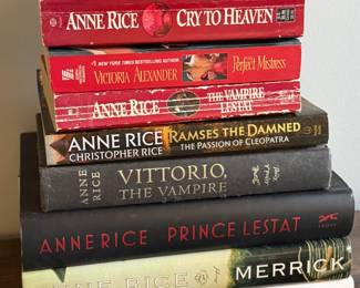 BOOKS ANNE RICE & MORE