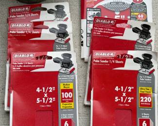 MAKITA RANDOM ORBIT SANDER WITH SANDING DISCS DIABLO