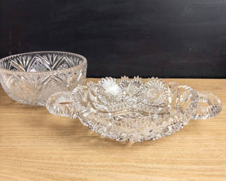 Lot 49: Pair of Pres-Cut Glass Bowls