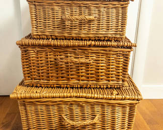 Lot 56: Vintage Wicker Lidded Hampers Stack, Set of 3